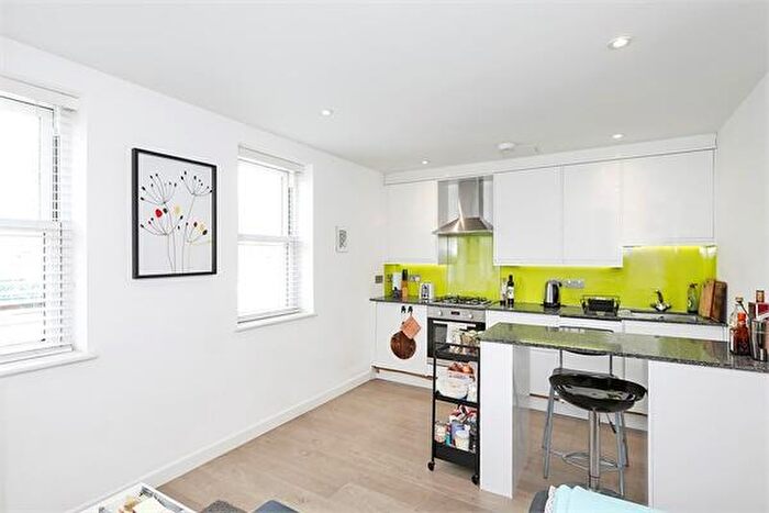 1 Bedroom Apartment To Rent In Qube Apartments, Walworth Road, London, SE17