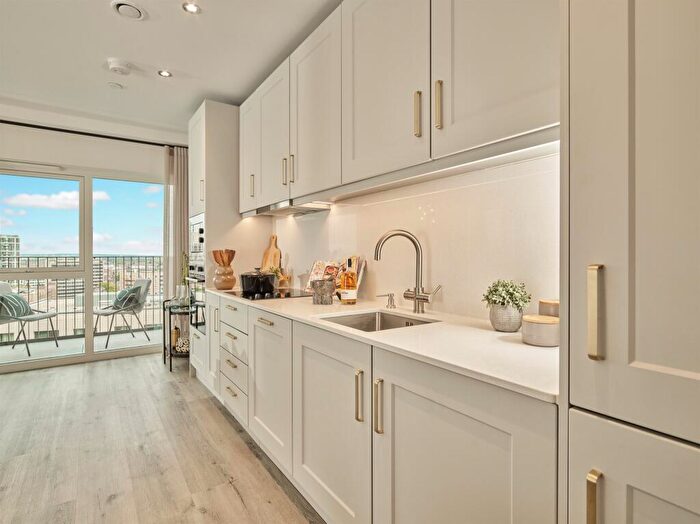 2 Bedroom Apartment For Sale In Jasper Wharf, Abbey Green Walk, Off Abbey Road, Barking, IG11