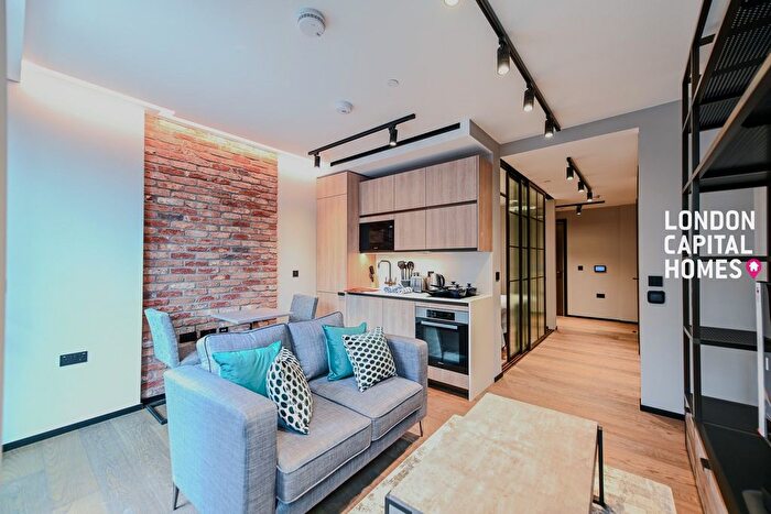 Studio To Rent In Kensington Gore, London, SW7