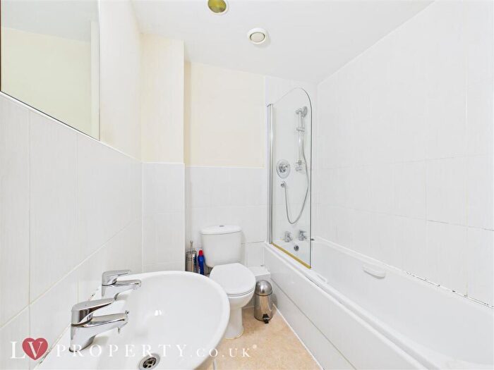 2 Bedroom Apartment To Rent In City Walk, Irving Street, Birmingham, B1