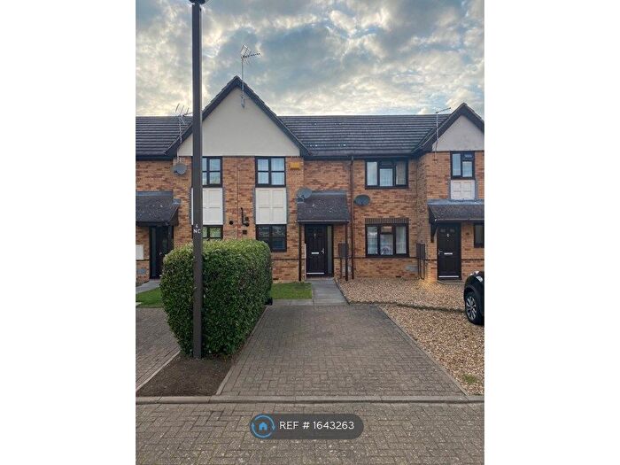 2 Bedroom Semi-Detached House To Rent In Nash Croft, Tattenhoe, Milton Keynes, MK4