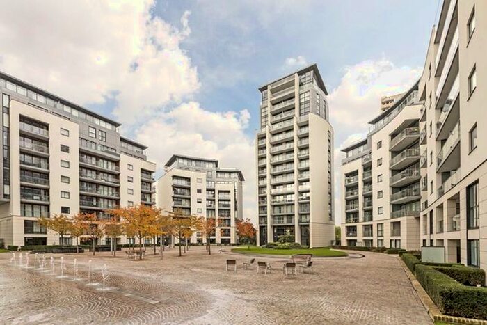 1 Bedroom Flat To Rent In Pump House Crescent, Brentford, TW8