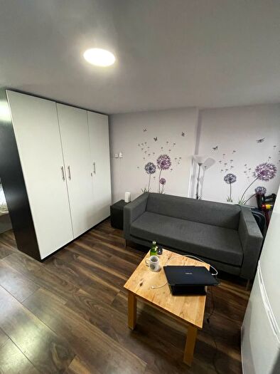 1 Bedroom Studio To Rent In Empress Avenue, Cranbrook, Ilford, IG1