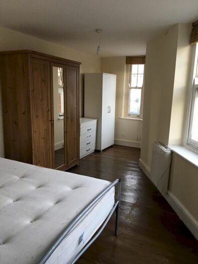 1 Bedroom Flat To Rent In Cricklewood Broadway, London, NW2