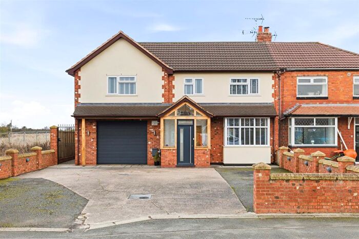 4 Bedroom Detached House For Sale In Broughton Road, Crewe, CW1
