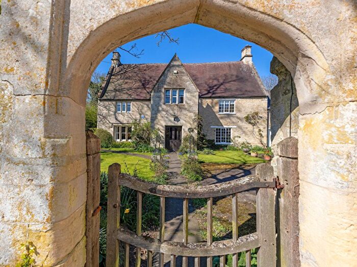 7 Bedroom Detached House For Sale In Manor Street, Raunds, NN9