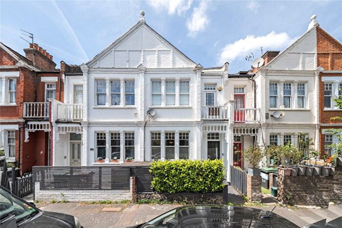 5 Bedroom Terraced House For Sale In Felix Avenue, London, N8
