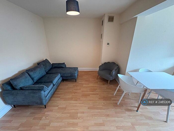 4 Bedroom Flat To Rent In Park Street, Bristol, BS1