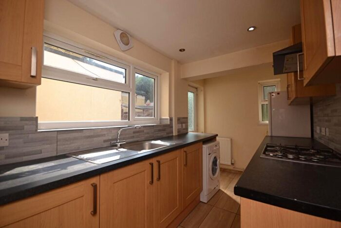 3 Bedroom House To Rent In Charles Street, Reading, RG1