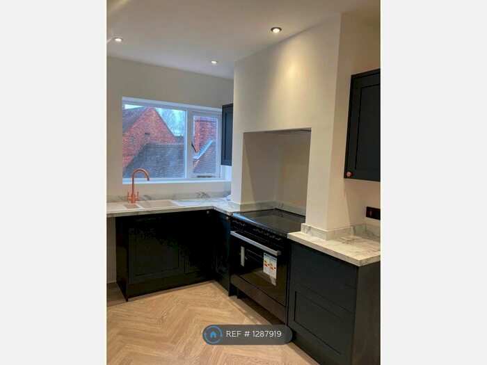 2 Bedroom Flat To Rent In Market Place, Brewood, Stafford ST19