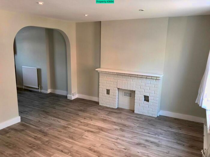 2 Bedroom Maisonette To Rent In Guildhall Street, Folkestone, CT20