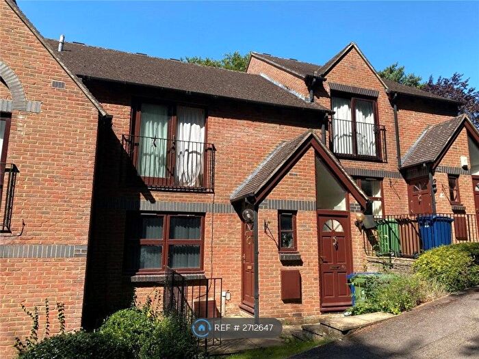 1 Bedroom Maisonette To Rent In Green Ridges, Headington, Oxford, OX3