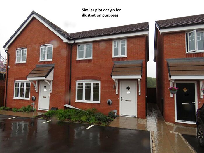 2 Bedroom Semi-Detached House For Sale In Astley Fields, Bedworth, Warwickshire, CV12