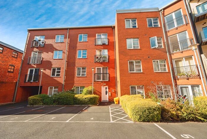 2 Bedroom Apartment To Rent In Clement Street, Birmingham, B1