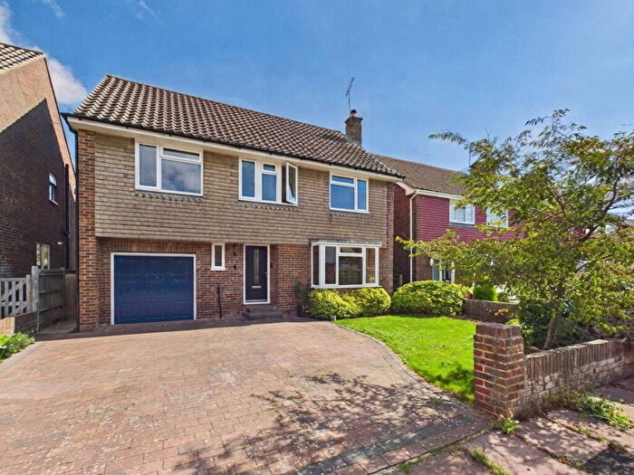 4 Bedroom Detached House For Sale In Falmer Close, Goring-by-Sea, Worthing, BN12