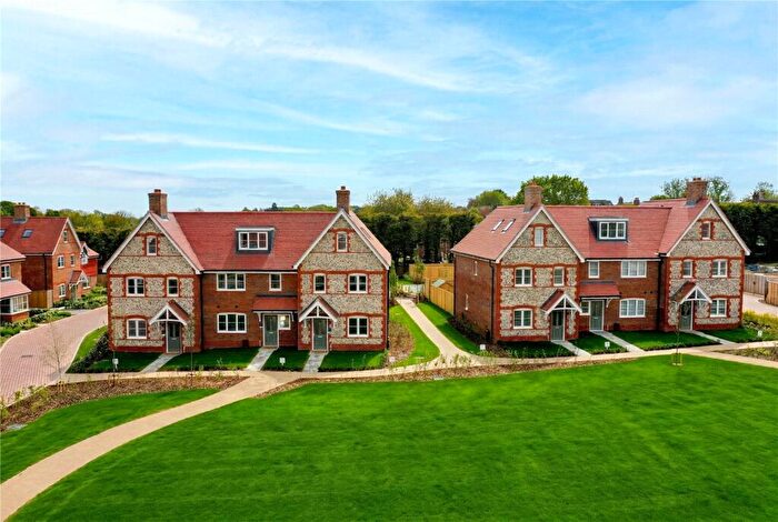 4 Bedroom Terraced House For Sale In Bentwood Way, Lavant, Lavant, Chichester, West Sussex, PO18