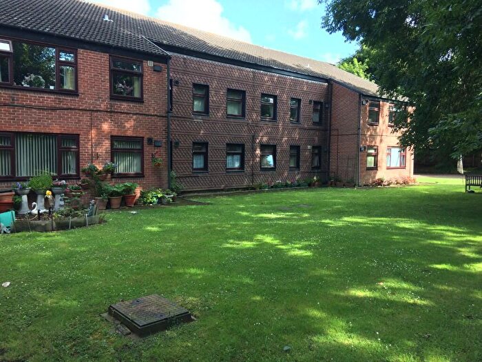 Studio To Rent In Vicarage Gardens, Grimsby, Lincolnshire, DN34
