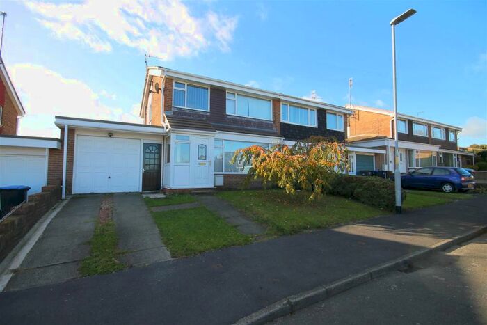 3 Bedroom Semi-Detached House To Rent In Deneside, Sacriston, Durham, DH7