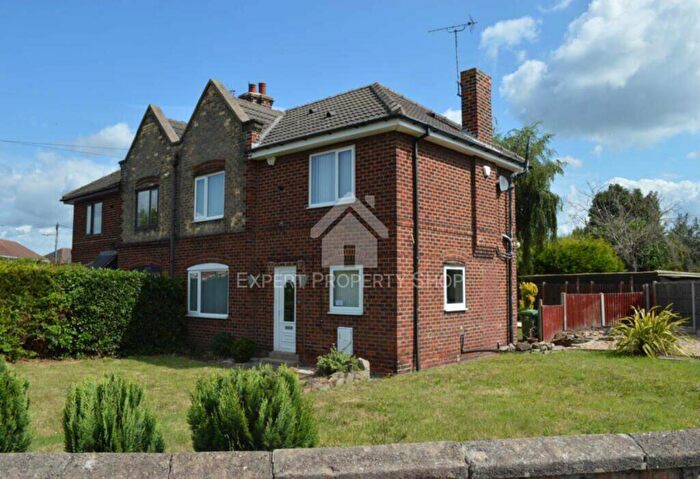 3 Bedroom Semi Detached House For Sale In Milne Road, Doncaster, DN11
