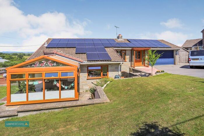 4 Bedroom Detached Bungalow For Sale In Windmill Hill, Ashill, Ilminster, TA19