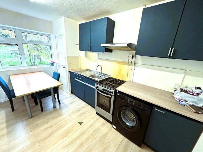 3 Bedroom Terraced House To Rent In Tudor Crescent, Ilford, IG6