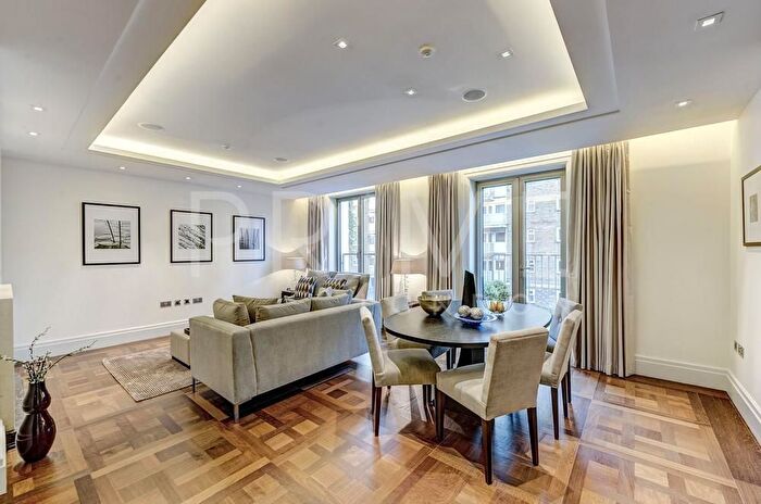 2 Bedroom Flat For Sale In Ebury Square, Belgravia, London, SW1W