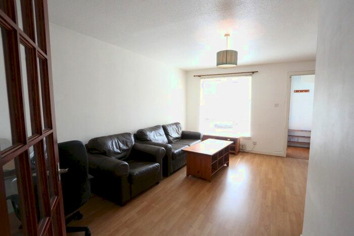 1 Bedroom Flat To Rent In Millhill Lane, Musselburgh, East Lothian, EH21