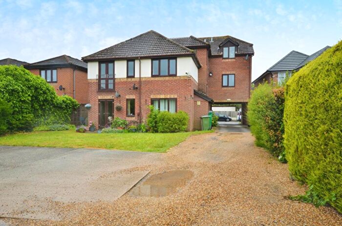 1 Bedroom Flat For Sale In Queenstown Road, Southampton, Hampshire, SO15