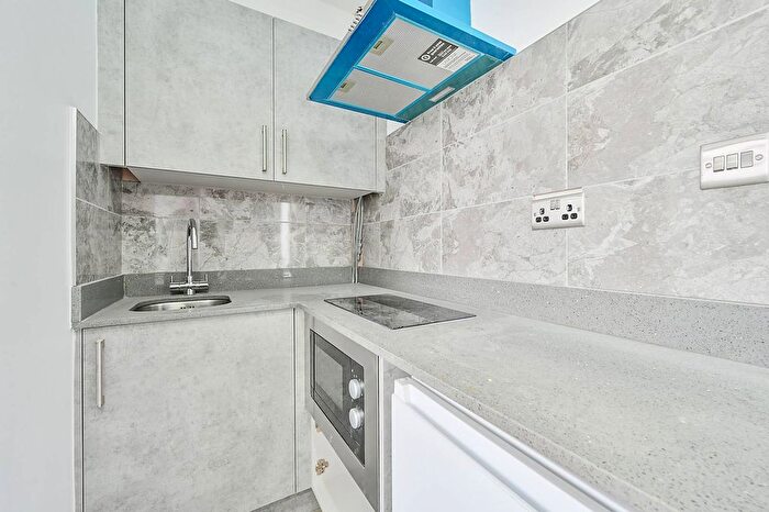 1 Bedroom Studio To Rent In High Street, West Drayton, UB7