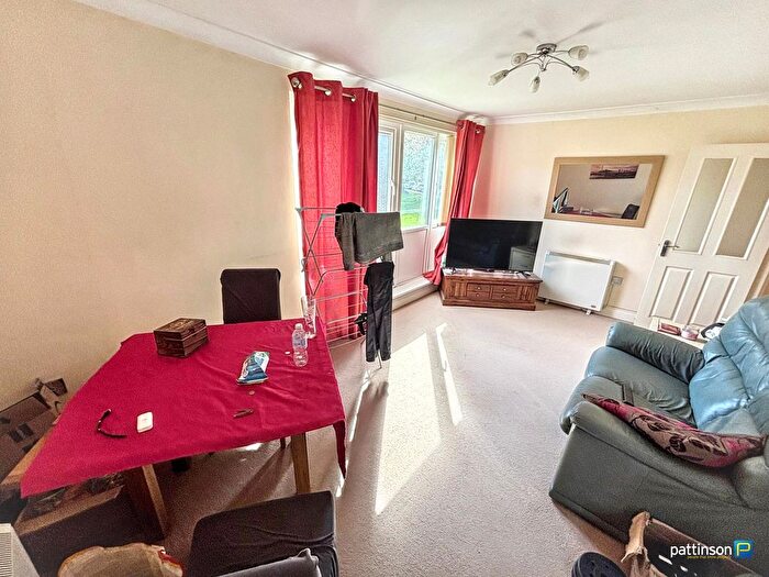 1 Bedroom Flat For Sale In Haydon Close, Newcastle Upon Tyne, NE3