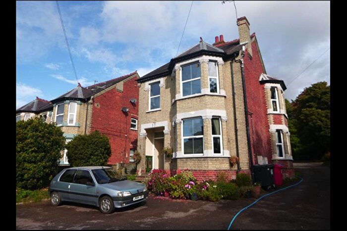 1 Bedroom Maisonette To Rent In West Wycombe Road, High Wycombe, HP12