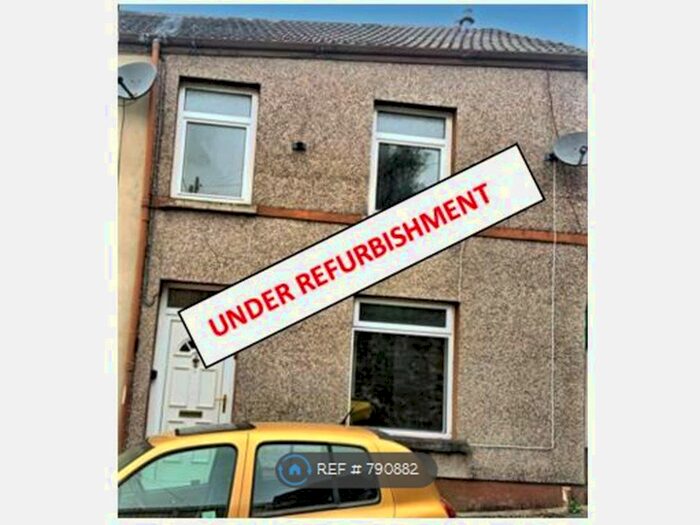 3 Bedroom End Of Terrace House To Rent In Mount Terrace, Merthyr Tydfil, CF47