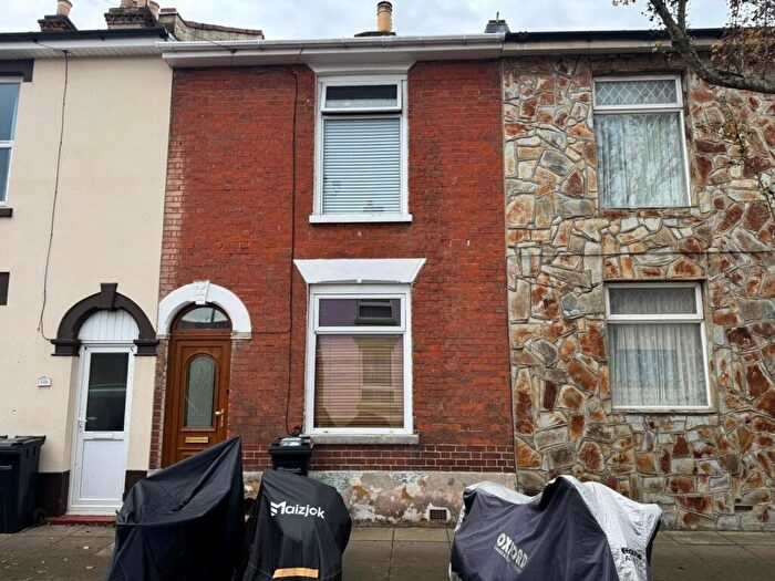 3 Bedroom Terraced House To Rent In Binsteed Road, North End, Portsmouth, Hampshire, PO2