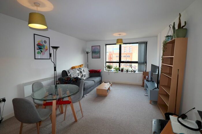 1 Bedroom Flat To Rent In Jq One, George Street, Birmingham, B3