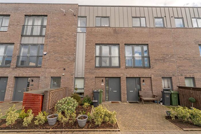 3 Bedroom Terraced House For Sale In Ellis Drive, Edinburgh, EH14