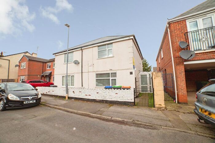 3 Bedroom Semi Detached House For Sale In Victoria Street, Stanton Hill, Sutton-in-Ashfield, Nottinghamshire, NG17