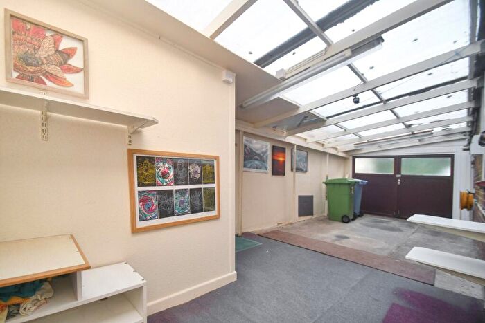 2 Bedroom Semi-Detached House For Sale In Oak Lane, Upchurch, Sittingbourne, ME9