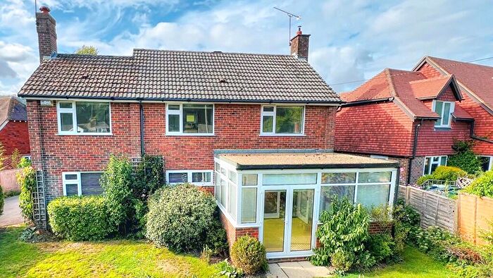 4 Bedroom Detached House For Sale In Steep Marsh, Petersfield, Hampshire, GU32
