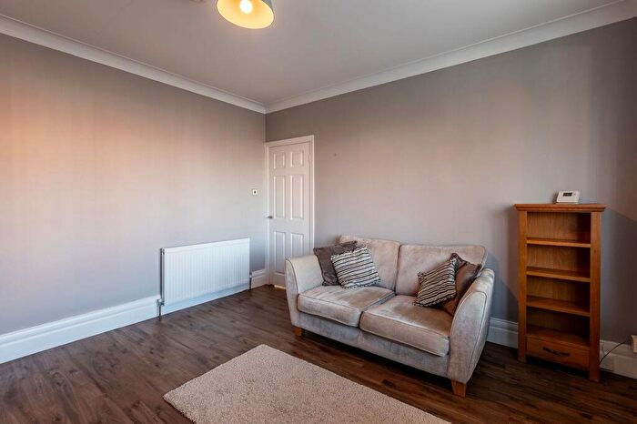 2 Bedroom Flat For Sale In Cornel Road, High Heaton, NE7