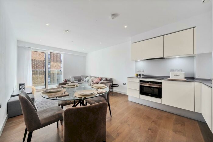2 Bedroom Apartment To Rent In Mawes House, SE17
