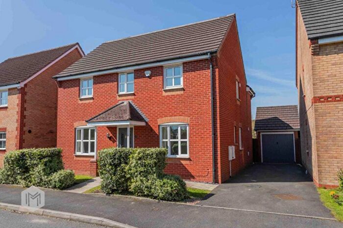 4 Bedroom Detached House For Sale In Lee Bank, Westhoughton, BL5
