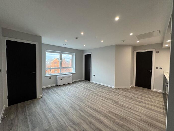 1 Bedroom Apartment To Rent In Caversham Road, Reading, RG1