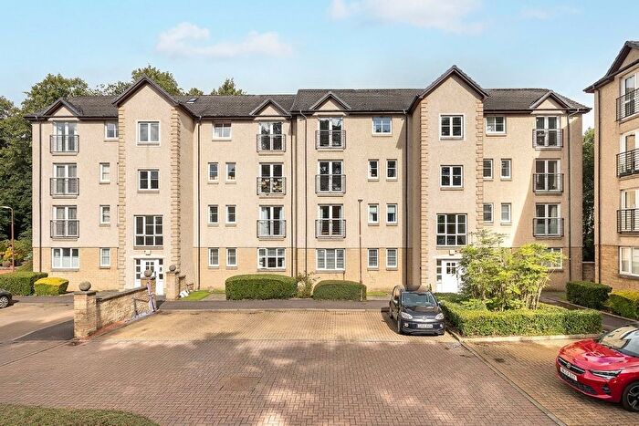 2 Bedroom Flat For Sale In Madderfield Mews, Linlithgow, EH49