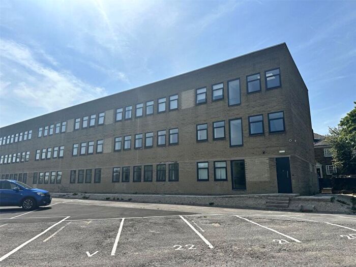 2 Bedroom Apartment To Rent In Fellon House, Spring Hall Lane, Halifax, HX1