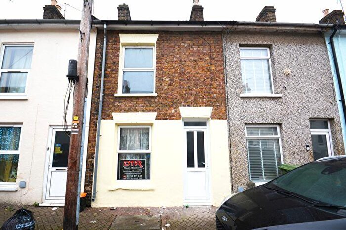 2 Bedroom Terraced House For Sale In Clyde Street, Sheerness, ME12