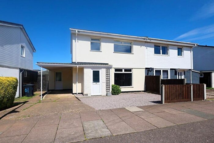 3 Bedroom Semi Detached House For Sale In Glazebrook Road, Leicester, LE3