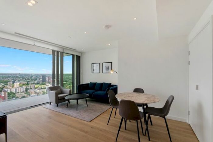 2 Bedroom Flat To Rent In City Road, Hoxton, London, EC1V