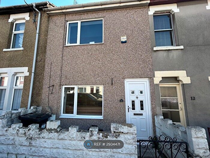 2 Bedroom Terraced House To Rent In Ford St, Swindon, SN1
