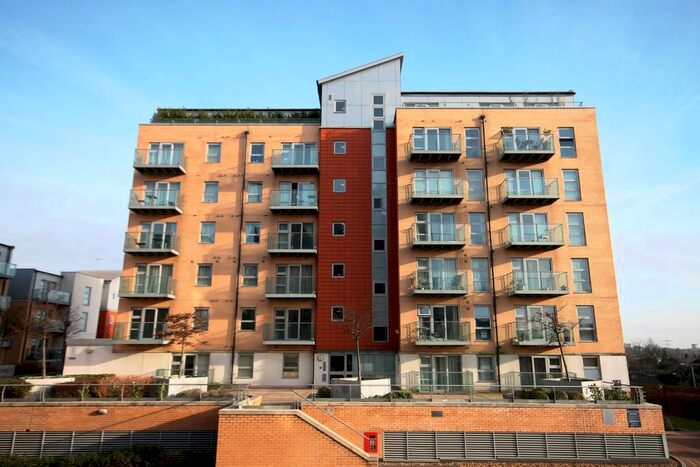 2 Bedroom Flat To Rent In Marquess Heights, Queen Mary Avenue, South Woodford, London, E18