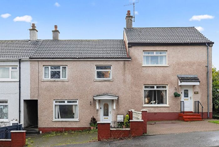 3 Bedroom Terraced House For Sale In Howatshaws Road, Dumbarton, G82